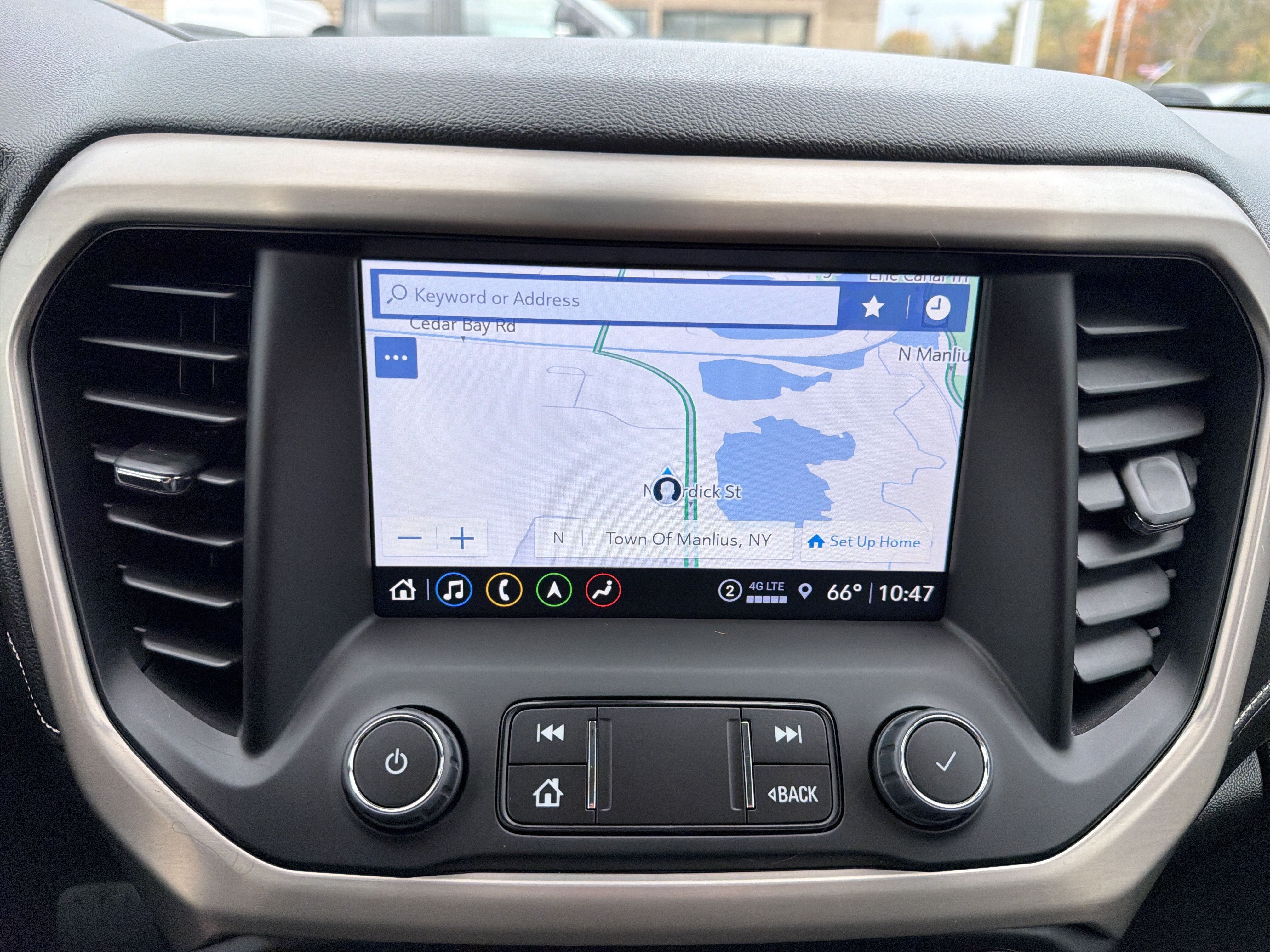 Used 2023 GMC Acadia Denali AWD/4WD image 20