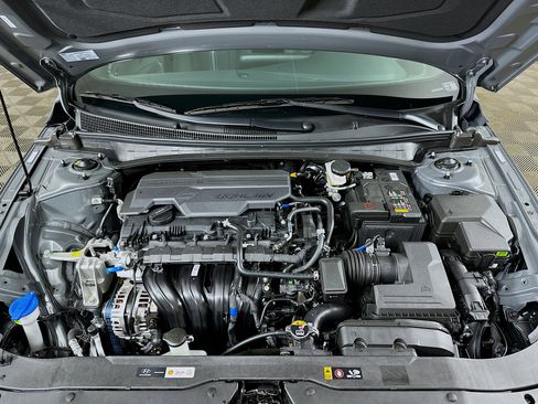 New 2026 Hyundai Elantra Sport FWD image 28