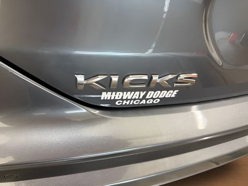 Used 2024 Nissan Kicks S FWD image 8