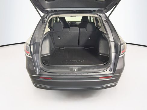 Used 2025 Honda HR-V LX image 28