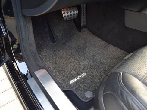 Used 2008 Mercedes-Benz S 63 AMG image 40