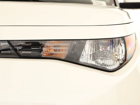 Used 2023 Kia Soul GT-Line FWD image 39