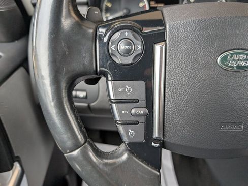 Used 2016 Land Rover LR4 HSE image 21