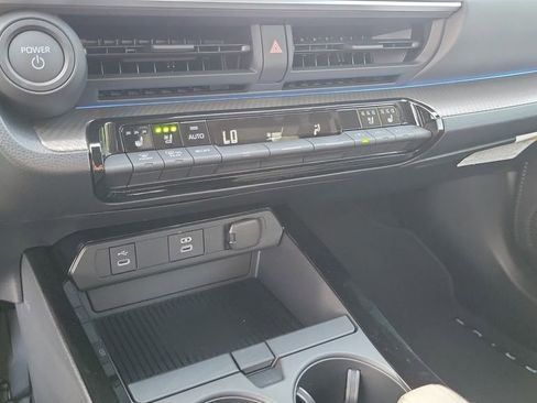 New 2026 Toyota Prius Limited FWD image 14