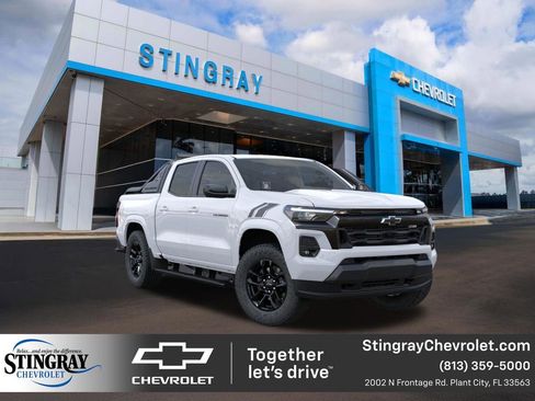 New 2025 Chevrolet Colorado Z71 w/ Midnight Edition AWD/4WD image 1