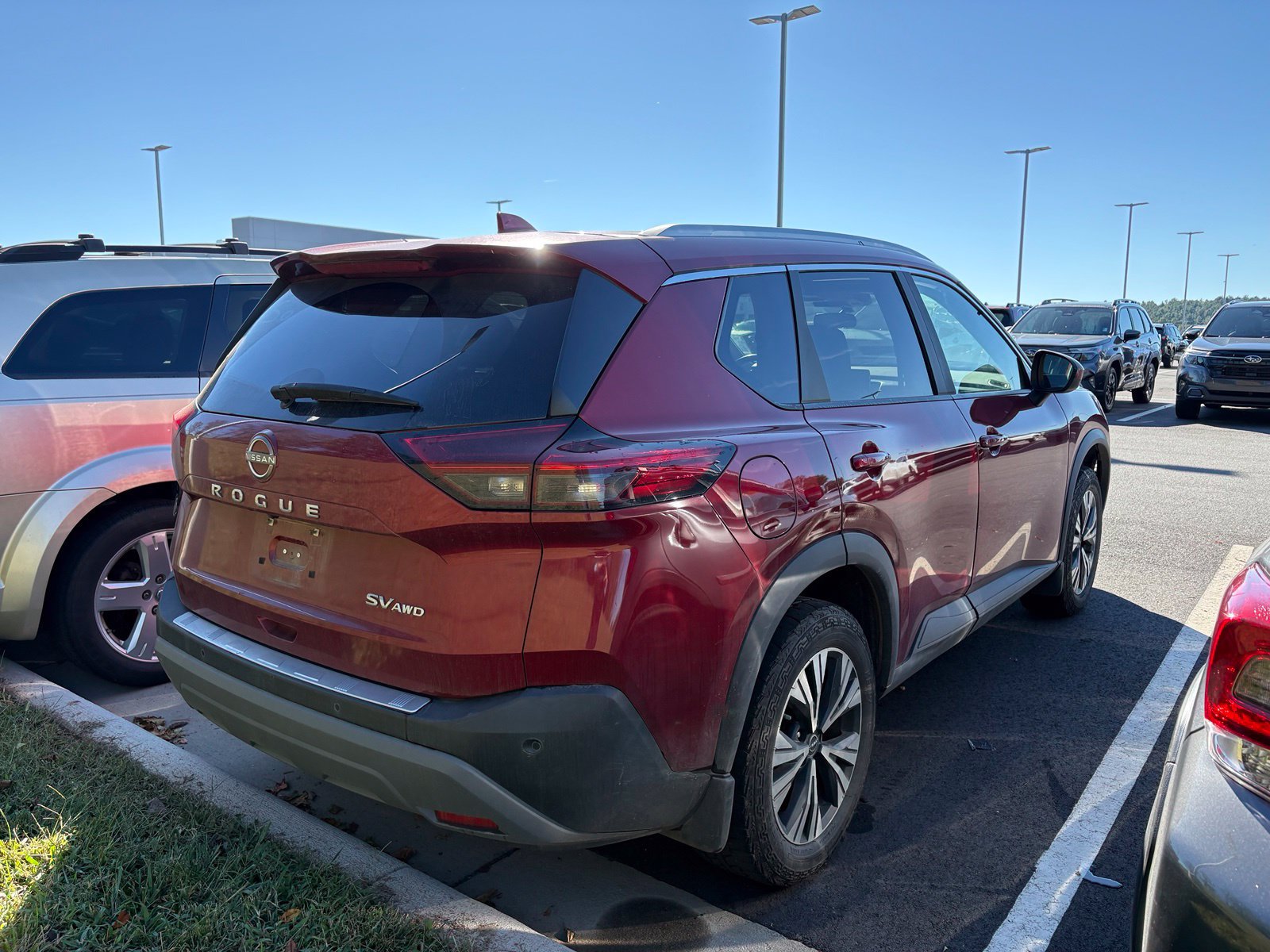 Used 2023 Nissan Rogue SV w/ SV Premium B Package AWD/4WD image 6