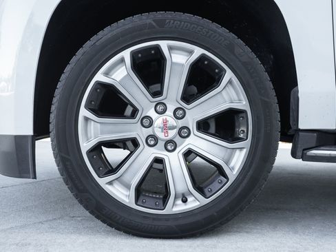 Used 2019 GMC Yukon SLE w/ Convenience Package image 15