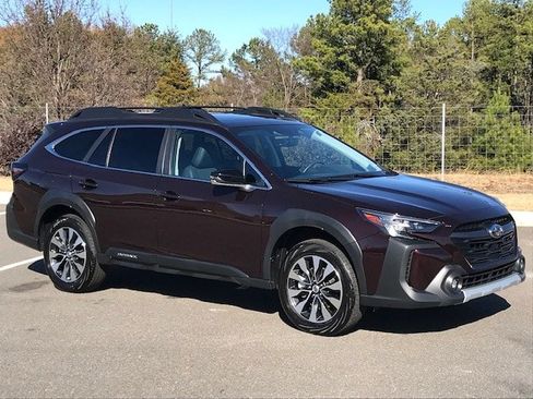 Certified 2023 Subaru Outback Limited image 2