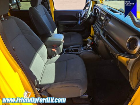 Used 2021 Jeep Wrangler Unlimited Sport AWD/4WD image 16