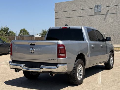 Used 2023 RAM 1500 Laramie AWD/4WD image 4