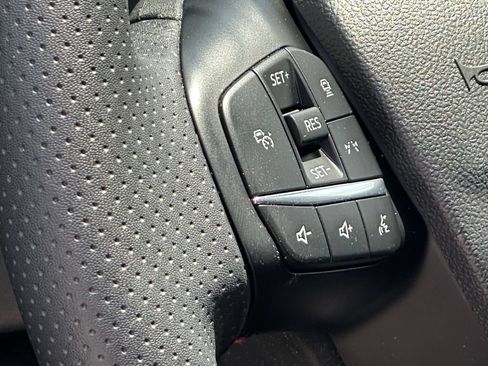 Used 2024 Ford Escape ST-Line w/ Tech Pack #1 FWD image 22