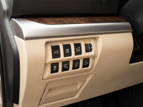 Used 2015 Subaru Outback 2.5i Limited image 12