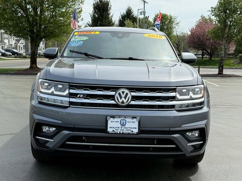 Used 2018 Volkswagen Atlas SEL w/ R-Line Package image 2
