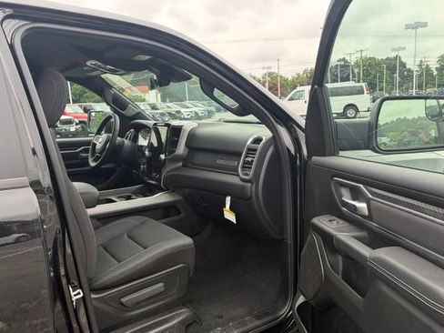 New 2026 RAM 1500 Big Horn AWD/4WD image 46