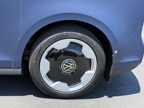 New 2025 Volkswagen ID. Buzz Pro S image 15