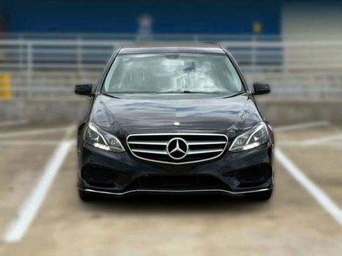 Used 2014 Mercedes-Benz E 350 Sedan image 2