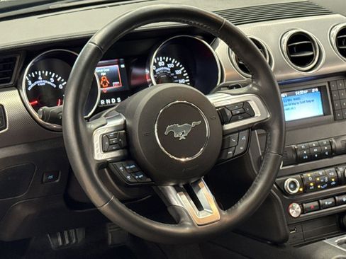 Used 2021 Ford Mustang GT w/ Black Accent Package RWD image 17