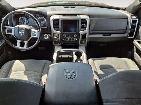 Used 2022 RAM 1500 Warlock AWD/4WD image 10