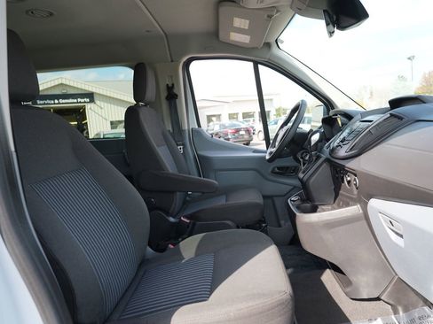 Used 2018 Ford Transit 150 XL RWD image 12