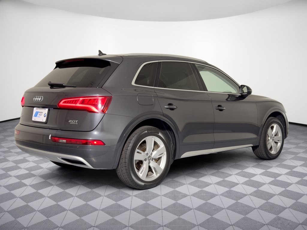 Used 2018 Audi Q5 2.0T Premium Plus w/ Premium Plus Package AWD/4WD image 9