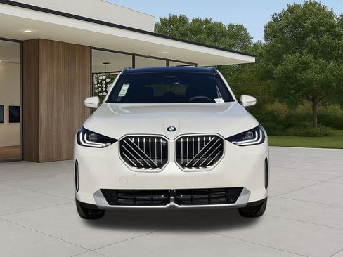 New 2026 BMW X3 xDrive30 w/ Premium Package image 2