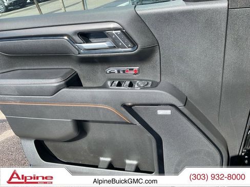 Used 2025 GMC Sierra 1500 AT4 image 20