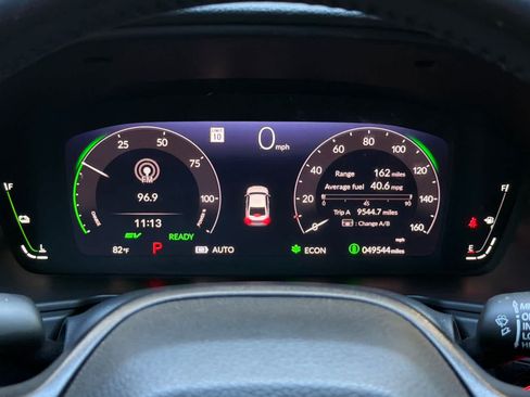 Used 2024 Honda Accord Sport image 25