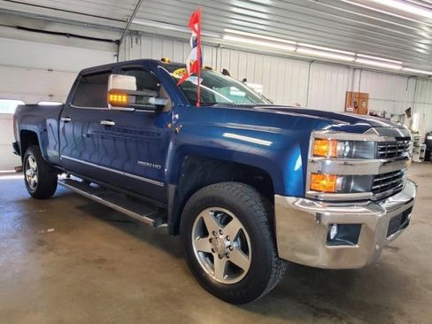 Used 2015 Chevrolet Silverado 2500 LTZ w/ Duramax Plus Package AWD/4WD image 2