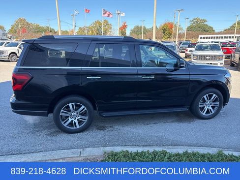 Used 2024 Ford Expedition Limited image 6
