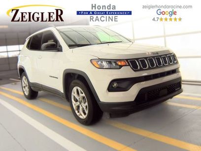 Used 2025 Jeep Compass Latitude w/ Sun & Sound Group