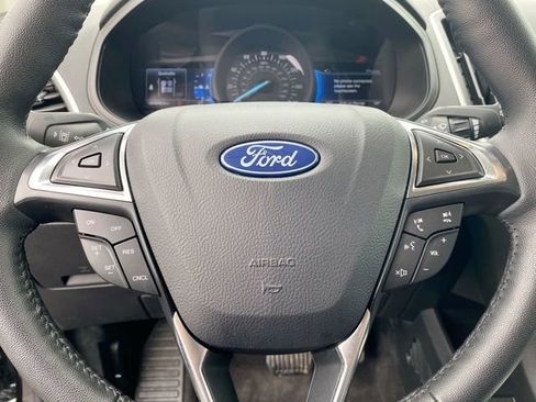 Used 2024 Ford Edge SEL AWD/4WD image 12