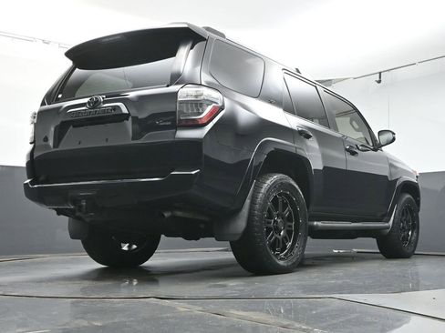 Used 2019 Toyota 4Runner SR5 Premium AWD/4WD image 37