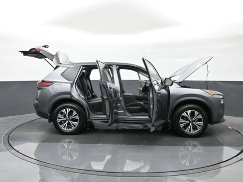 Used 2022 Nissan Rogue SV AWD/4WD image 47
