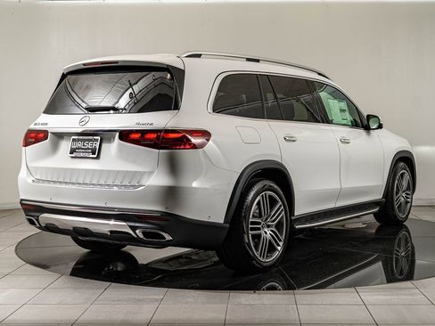New 2026 Mercedes-Benz GLS 450 4MATIC image 5