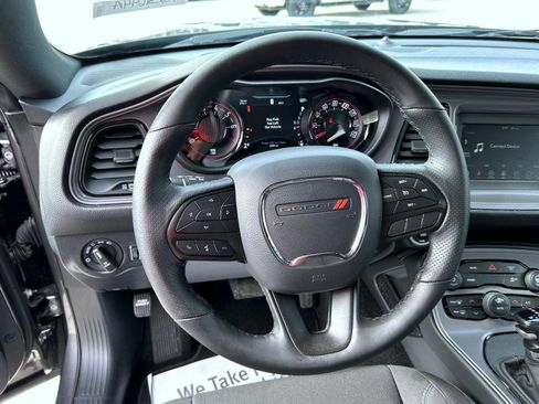 Used 2023 Dodge Challenger SXT w/ Blacktop Package image 11