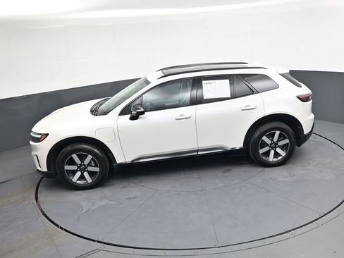 Used 2024 Honda Prologue Touring image 26