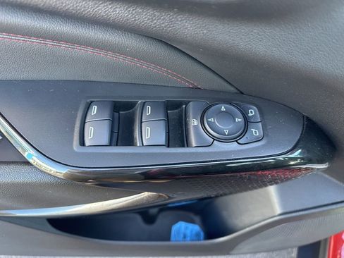 Used 2024 Chevrolet Trax RS w/ Driver Confidence Package image 7