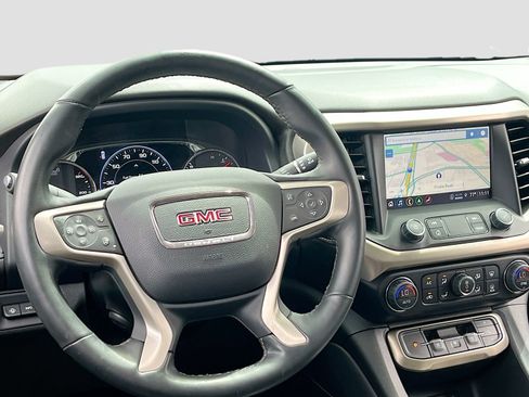 Used 2023 GMC Acadia Denali w/ Denali Ultimate Package AWD/4WD image 24