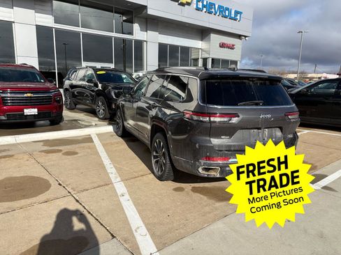 Used 2021 Jeep Grand Cherokee L Overland w/ Luxury Tech Group IV image 7