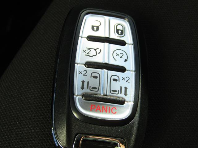 Used 2023 Chrysler Voyager LX FWD image 31