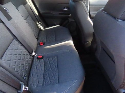 Used 2025 Nissan Kicks SV image 13