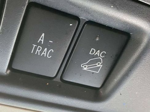 Used 2016 Toyota 4Runner SR5 AWD/4WD image 33