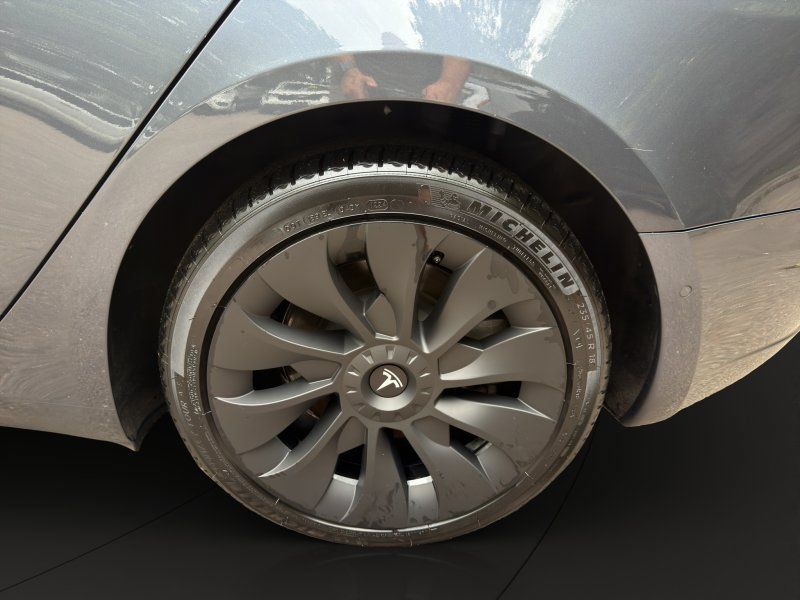 Used 2020 Tesla Model 3 Long Range AWD/4WD image 23