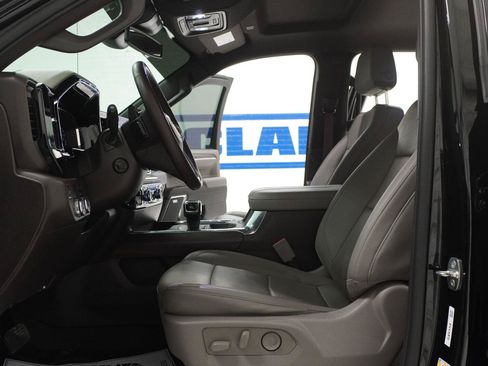 Used 2024 GMC Sierra 1500 SLT RWD image 5