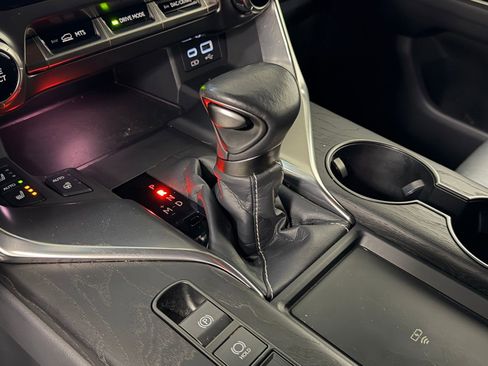 Used 2024 Lexus LX 600 600 Premium w/ Interior Upgrade Package image 35