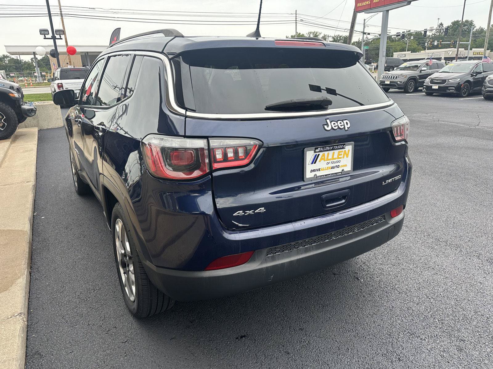 Used 2019 Jeep Compass Limited AWD/4WD image 8