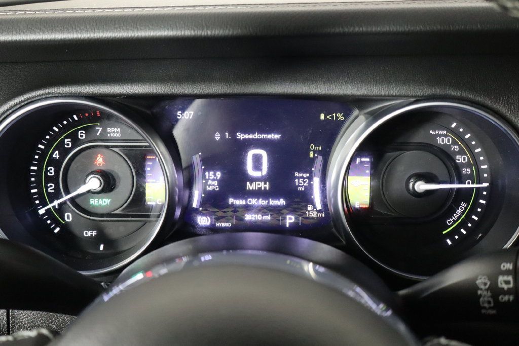 Used 2022 Jeep Wrangler Unlimited Sahara w/ Cold Weather Group AWD/4WD image 11