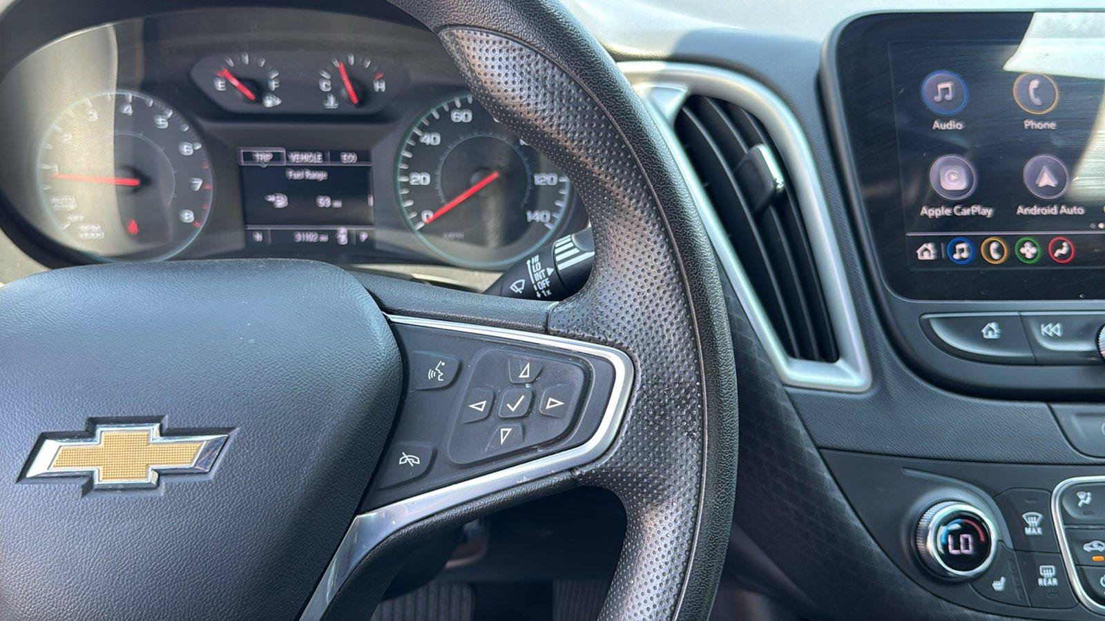 Used 2023 Chevrolet Malibu LT FWD image 14