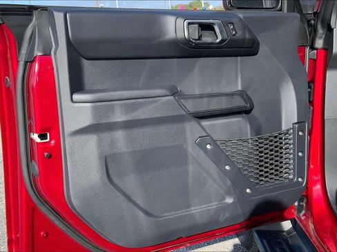 New 2026 Ford Bronco Outer Banks image 10