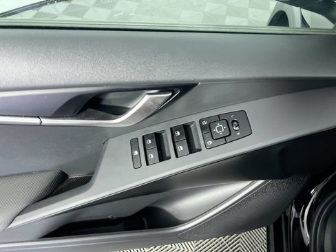 Certified 2024 Kia Niro LX FWD image 14